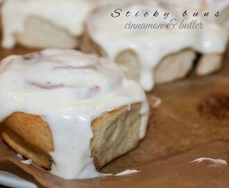 Sticky cinnamon rolls