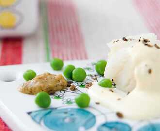 Lutfisk med béchamelsås och de klassiska tillbehören