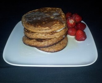 Proteinpannkakor - Kanelbulle och vaniljglasyr