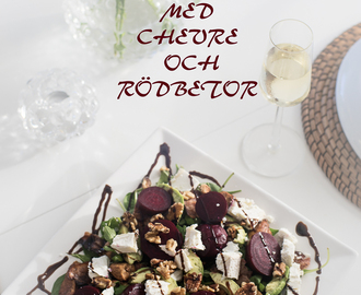 Perfekt sommarmat, kycklingsallad med chèvre och rödbetor lchf