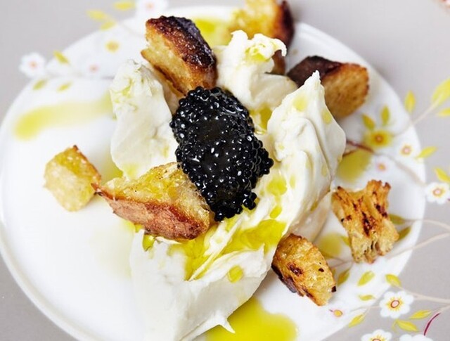 Burrata med Balsamico caviar..SÅ GOTT