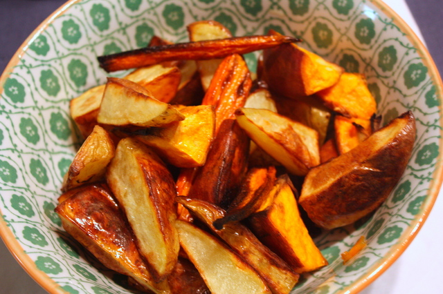 Roasted Potatoes & Carrots – Rostade Rotfrukter