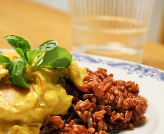 Currygryta med kyckling, morot och äpple