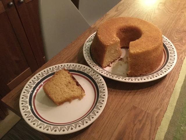 Saftig sockerkaka utan gluten, vete, mjölk och soja