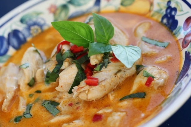 Thailändsk kycklinggryta - Paneng