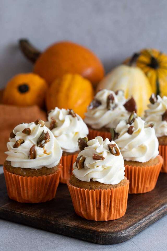 Pumpacupcakes med cream cheesefrosting