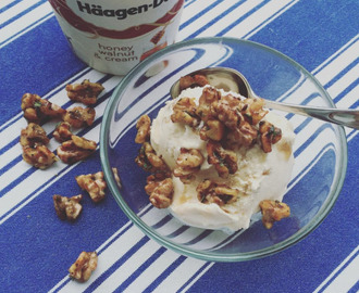 Häagen-Dazs nya smak, Honey, walnut and cream - och mina honungsrostade valnötter med rosmarin och flingsalt