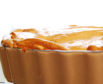 Rantamors kalorifria äppelpaj med marängtäcke.