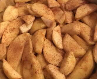 Äppelpaj med marängtäcke