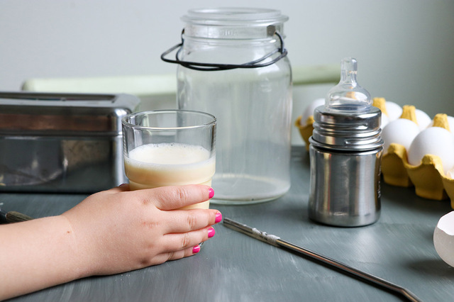 Äggmjölk – för stora och små, som välling eller i kaffe
