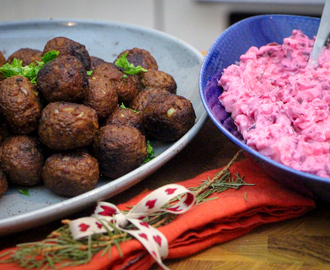 Veganska julköttbullar och rödbetssallad