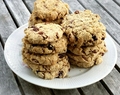 Cookies med tranbär och russin