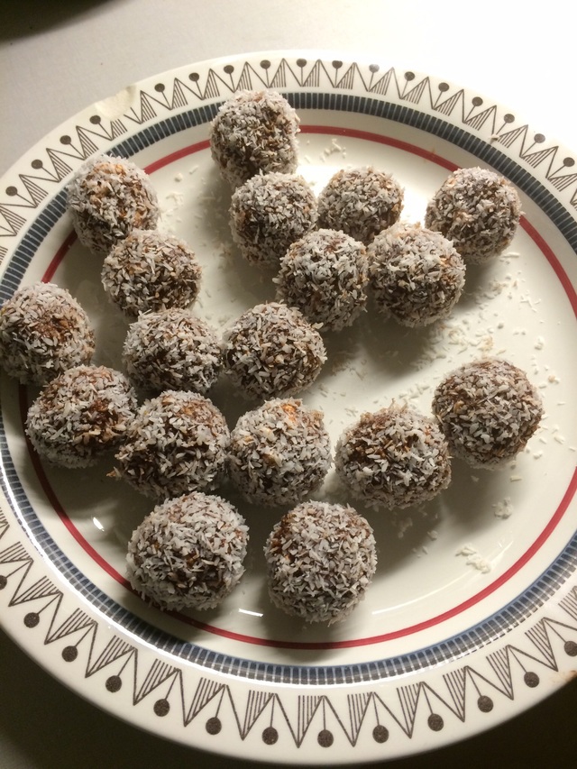 Naturligt glutenfria och mjölkfria chokladbollar