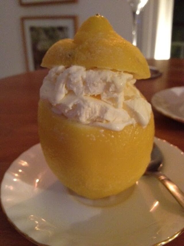 Citronglassfyllda citroner