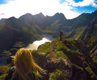 Tindstinden hike in Lofoten Norway