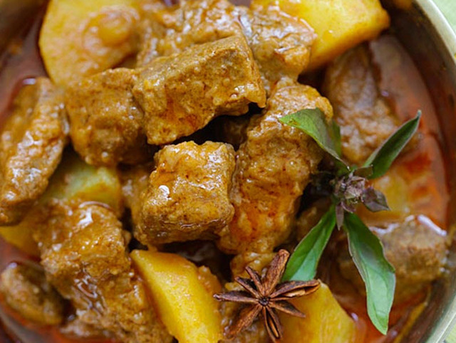 Massaman curry på nötkött