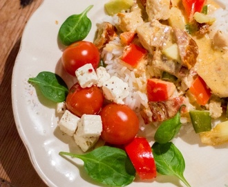 Recept på (världsgod) kycklinggryta med fetaost och soltorkade tomater!